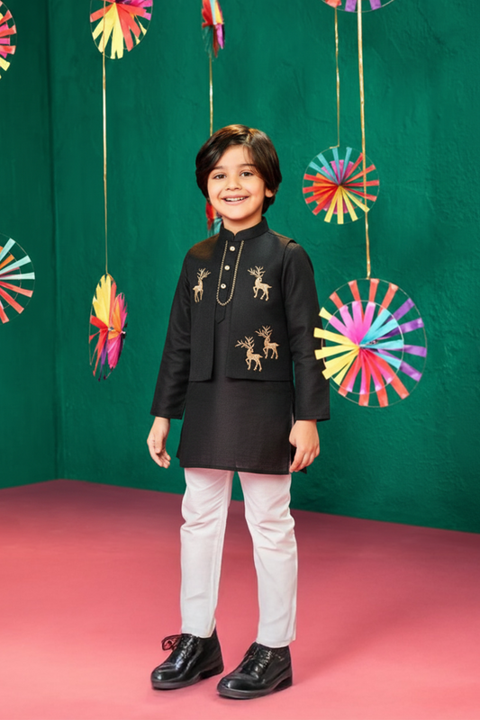 Deer embroidered kurta with jacket and pyjama