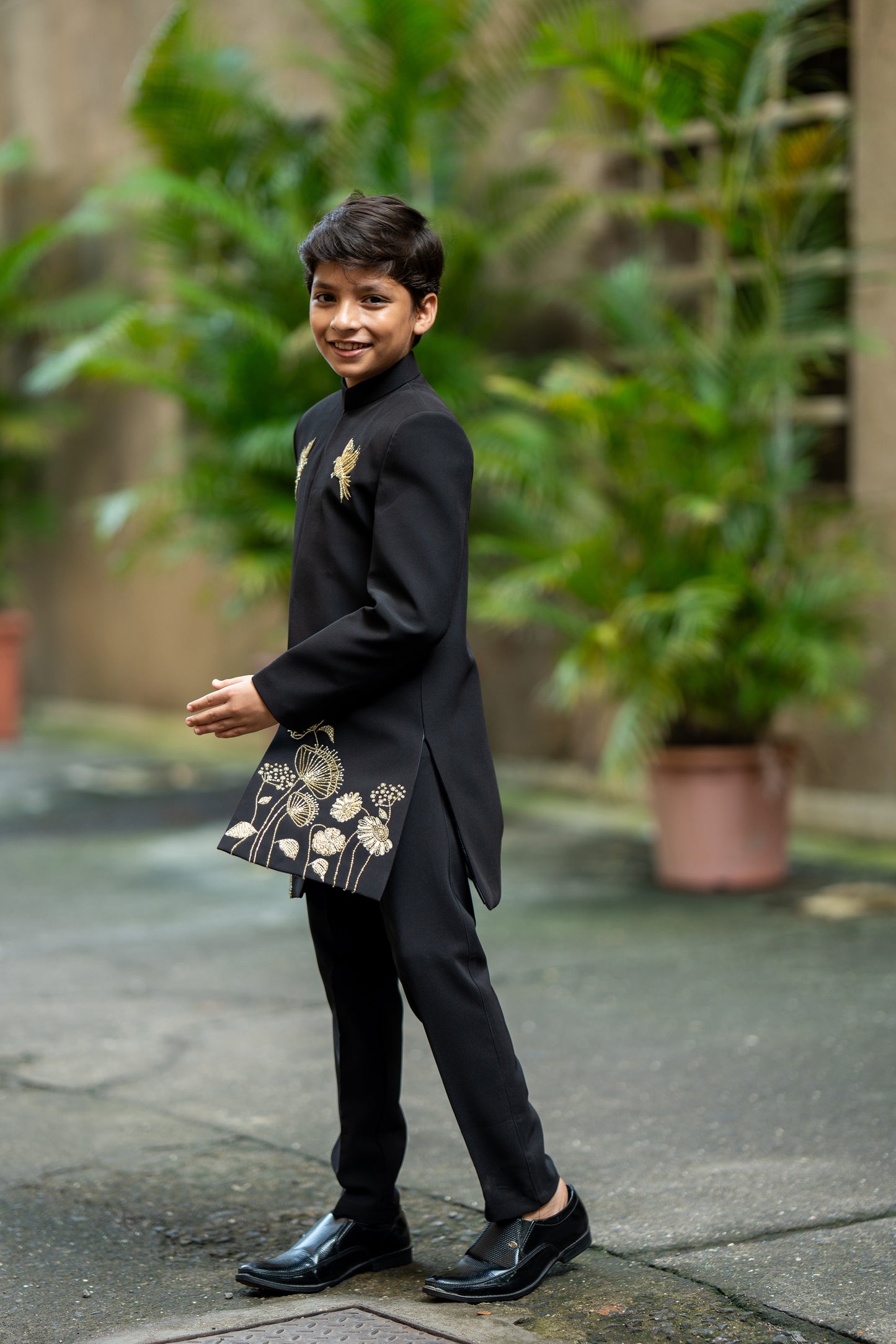 Midnight majesty sherwani set