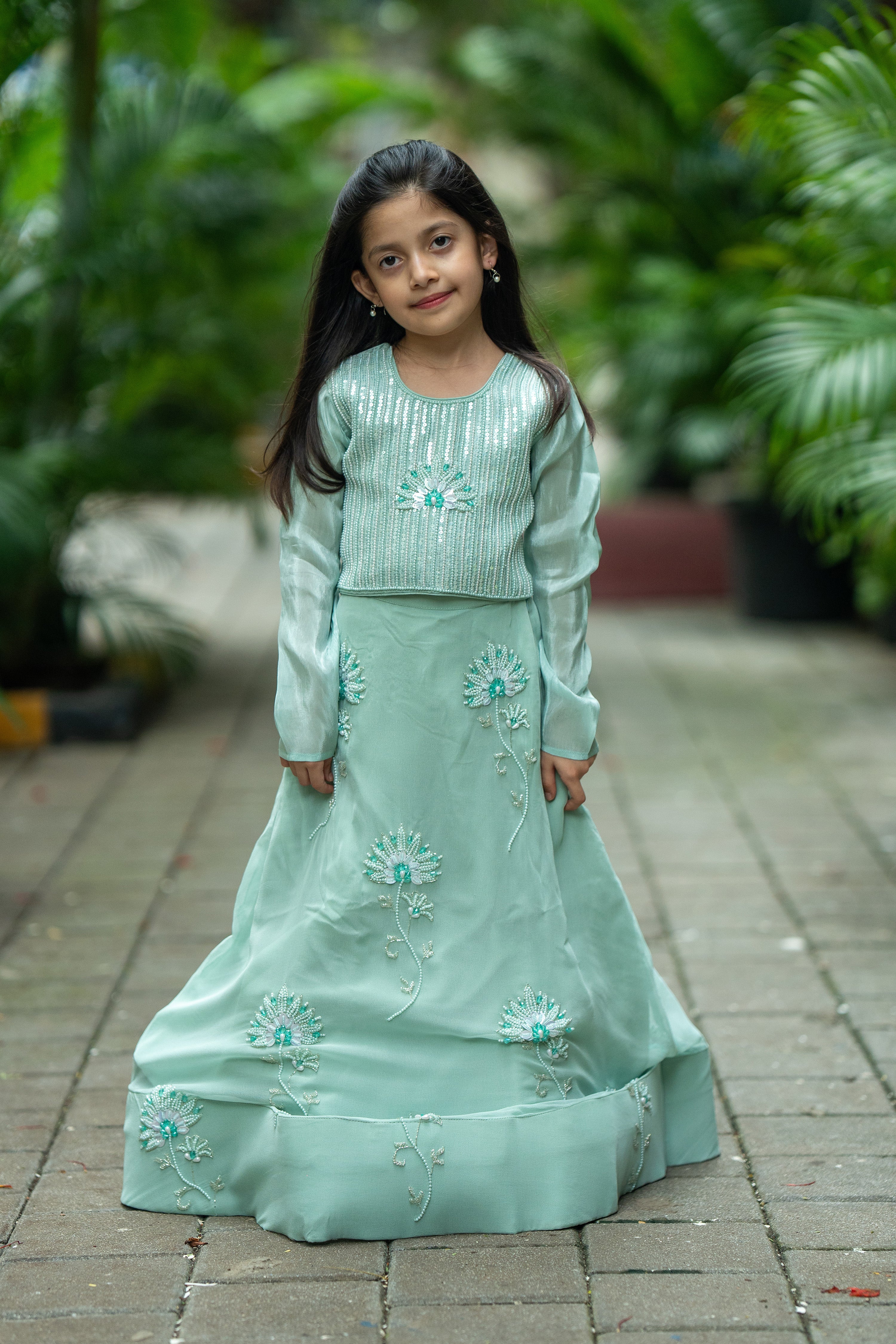Dewlily charm lehnga set