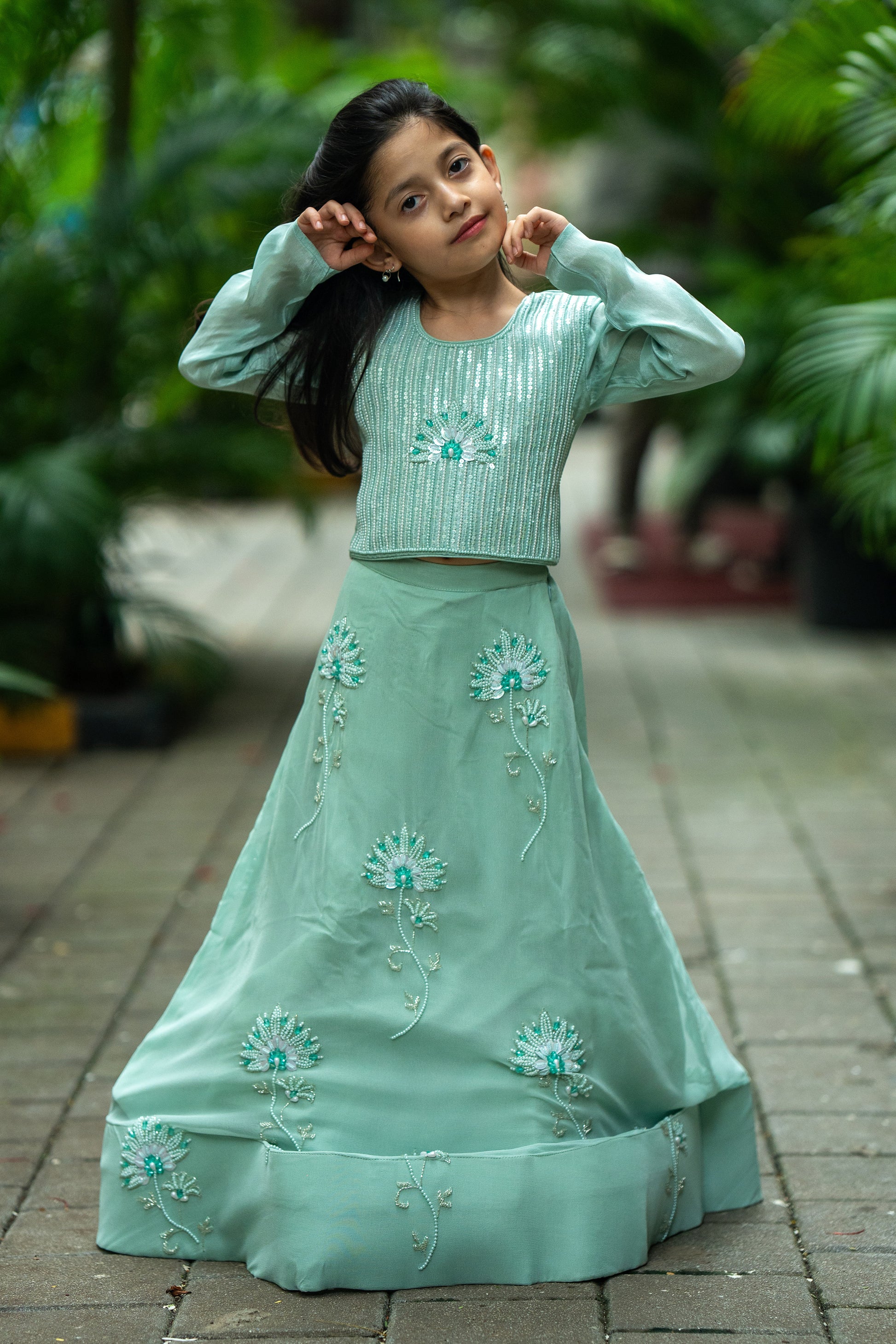 Dewlily charm lehnga set