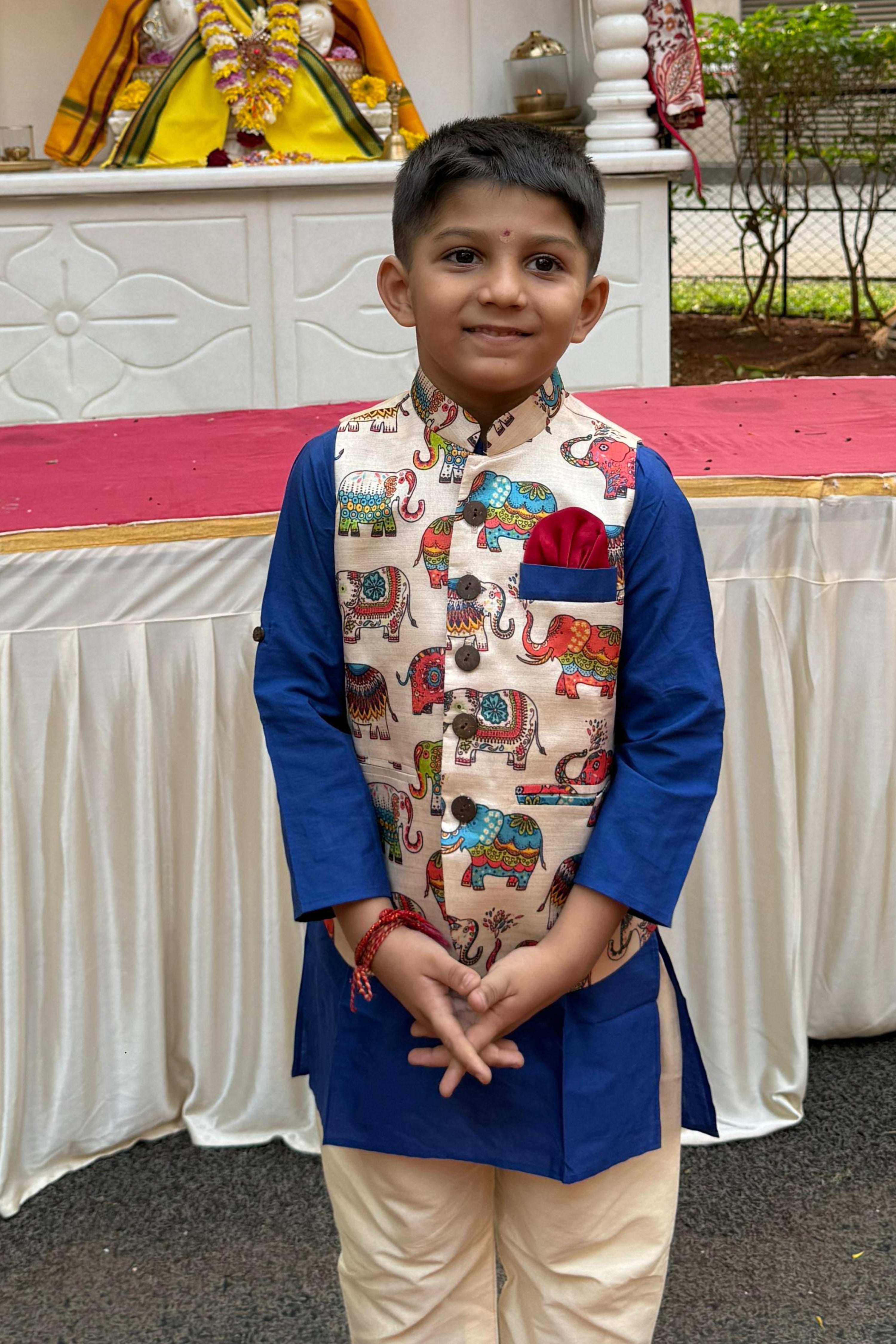 Elephant printed jacket with kurta
